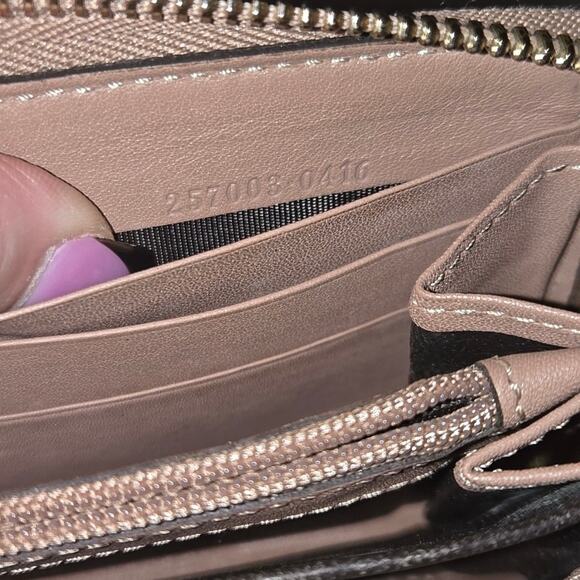 Authentic GG GUCCI Monogram Brown Canvas Leather Bow Zip Long Wallet - Picture 6 of 7